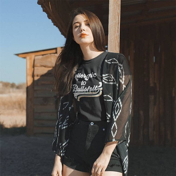 Allergic to Bullshit | Vintage Style Tee - Picture 4 of 6